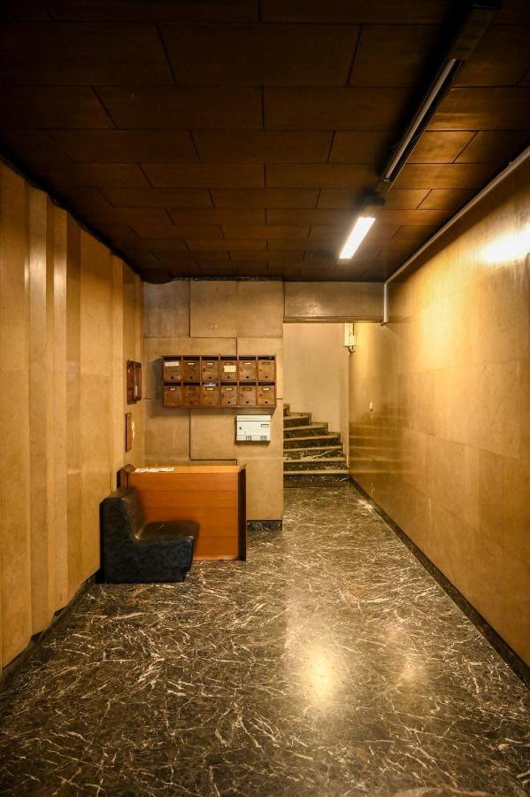 Center Modern * 塞萨洛尼基